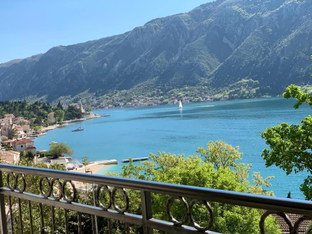 Absolute Apartman Kotor Eksteriør bilde